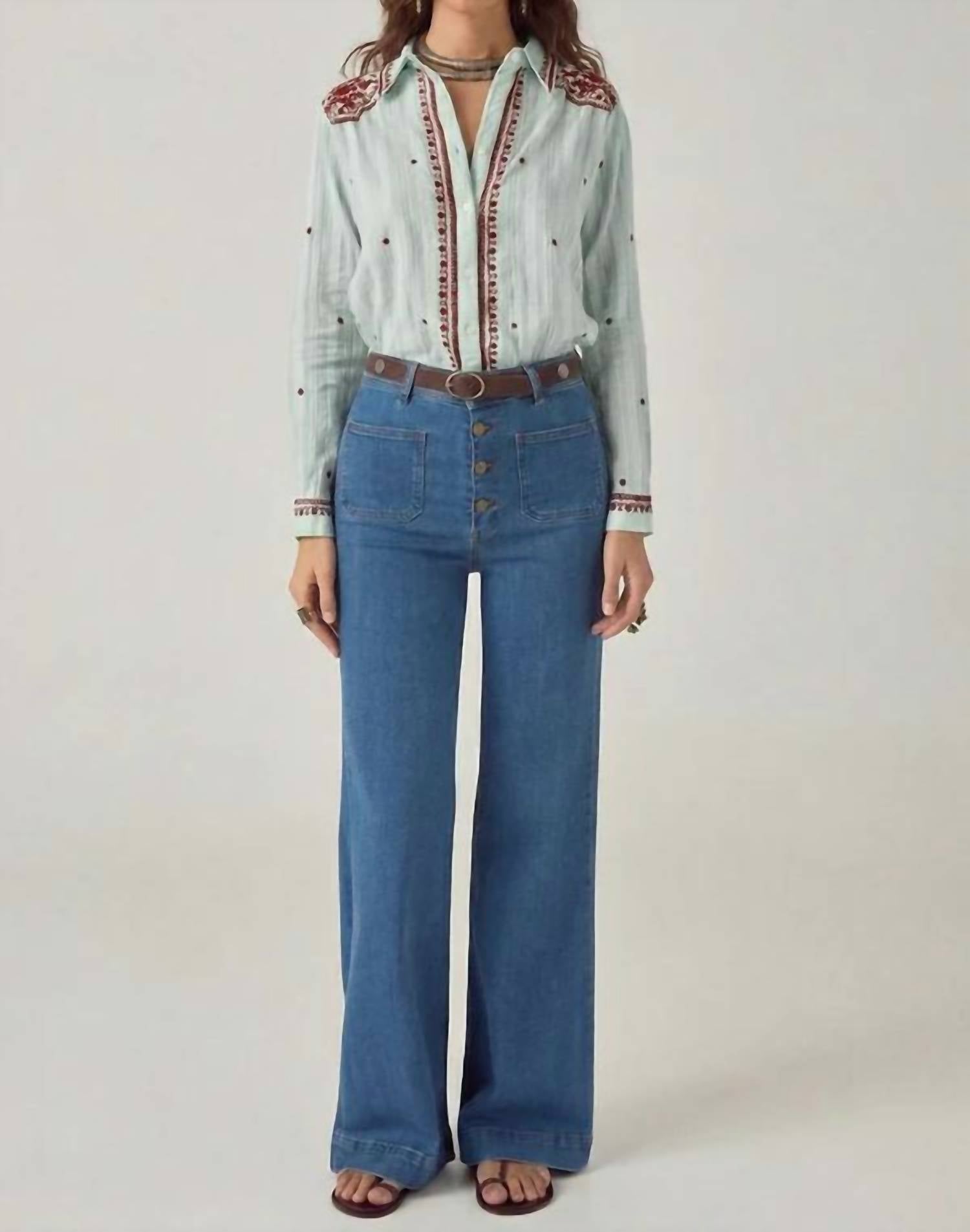 Maison Hotel - Texas Salinger Shirt
