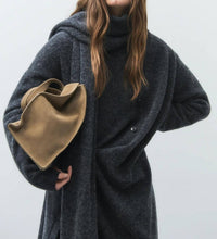 Closed - Women's Alpaca Wool Blend Scarf
