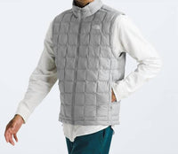 THE NORTH FACE ThermoBall Eco Vest in meld grey - men's jacket