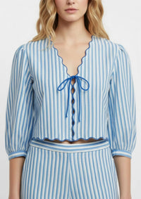 Anna Cate - Jane V-neck Top