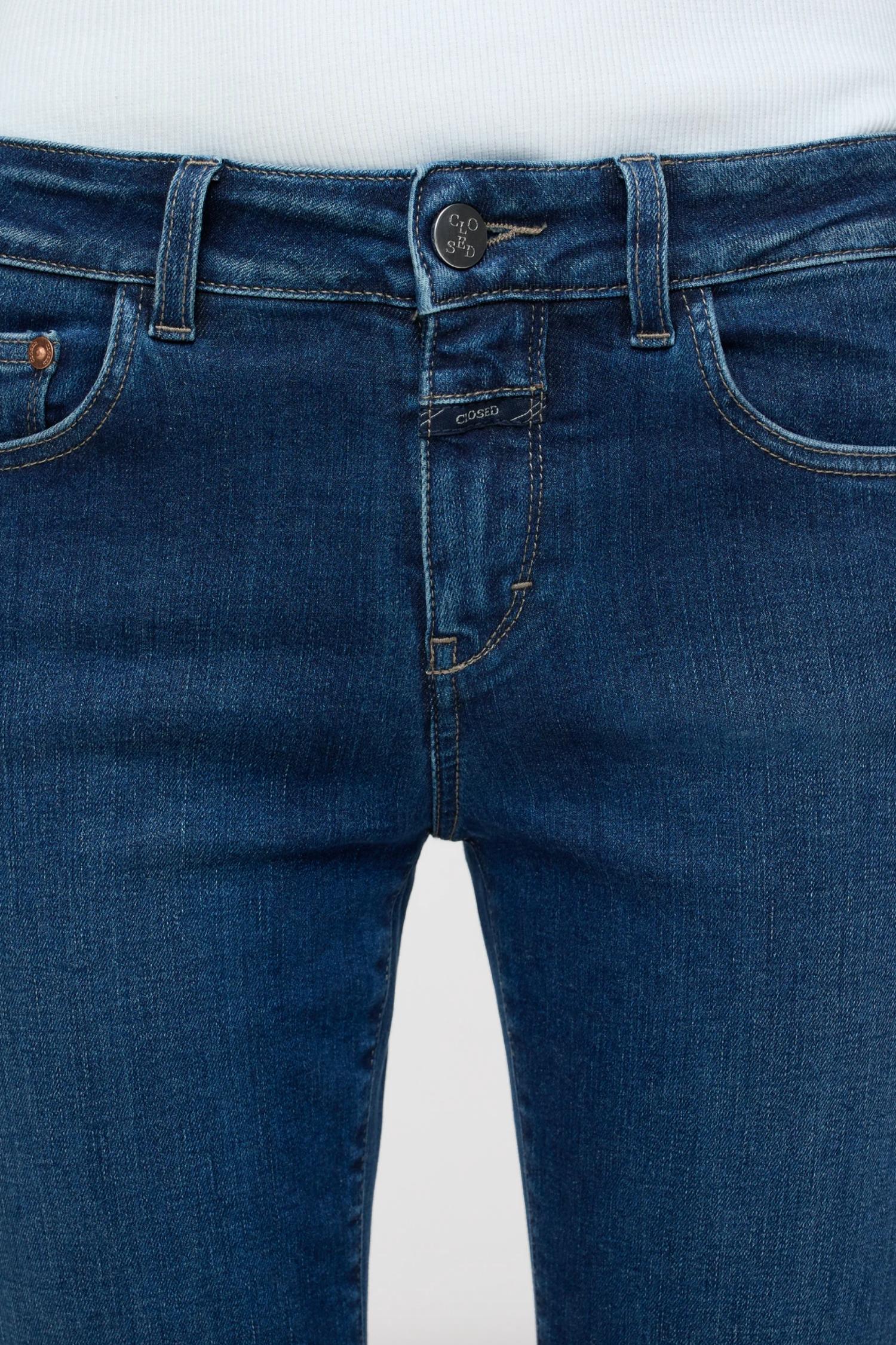 Closed - Women's Baker Distressed Ankle Jean