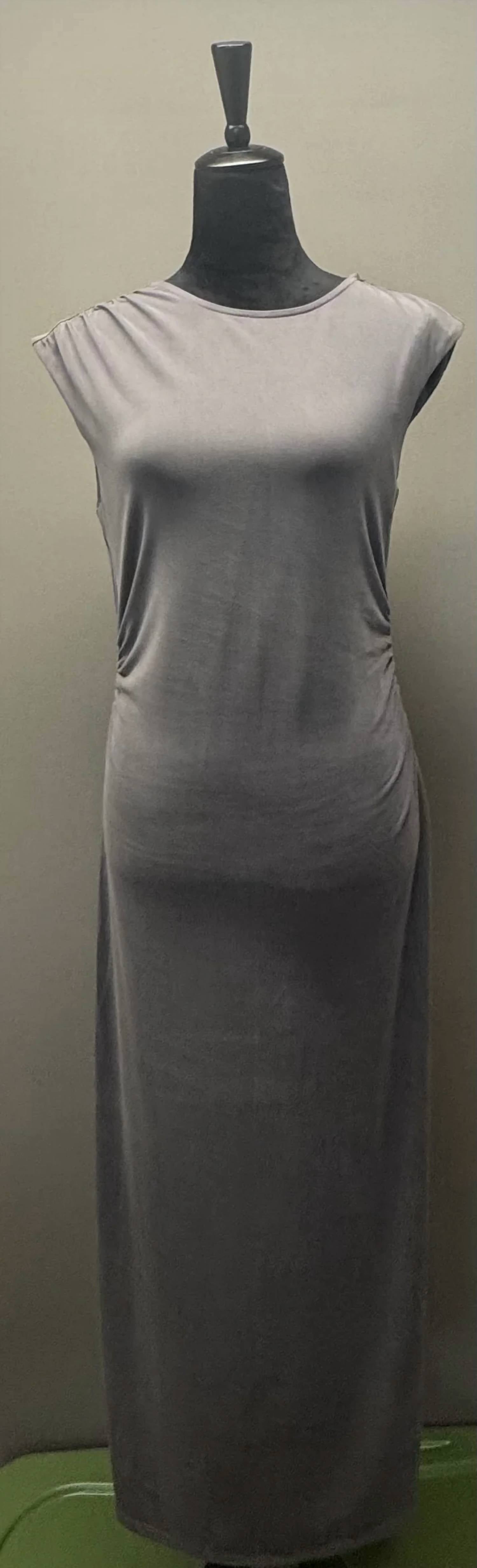 Mod Ref - Amal Sleeveless Midi Dress