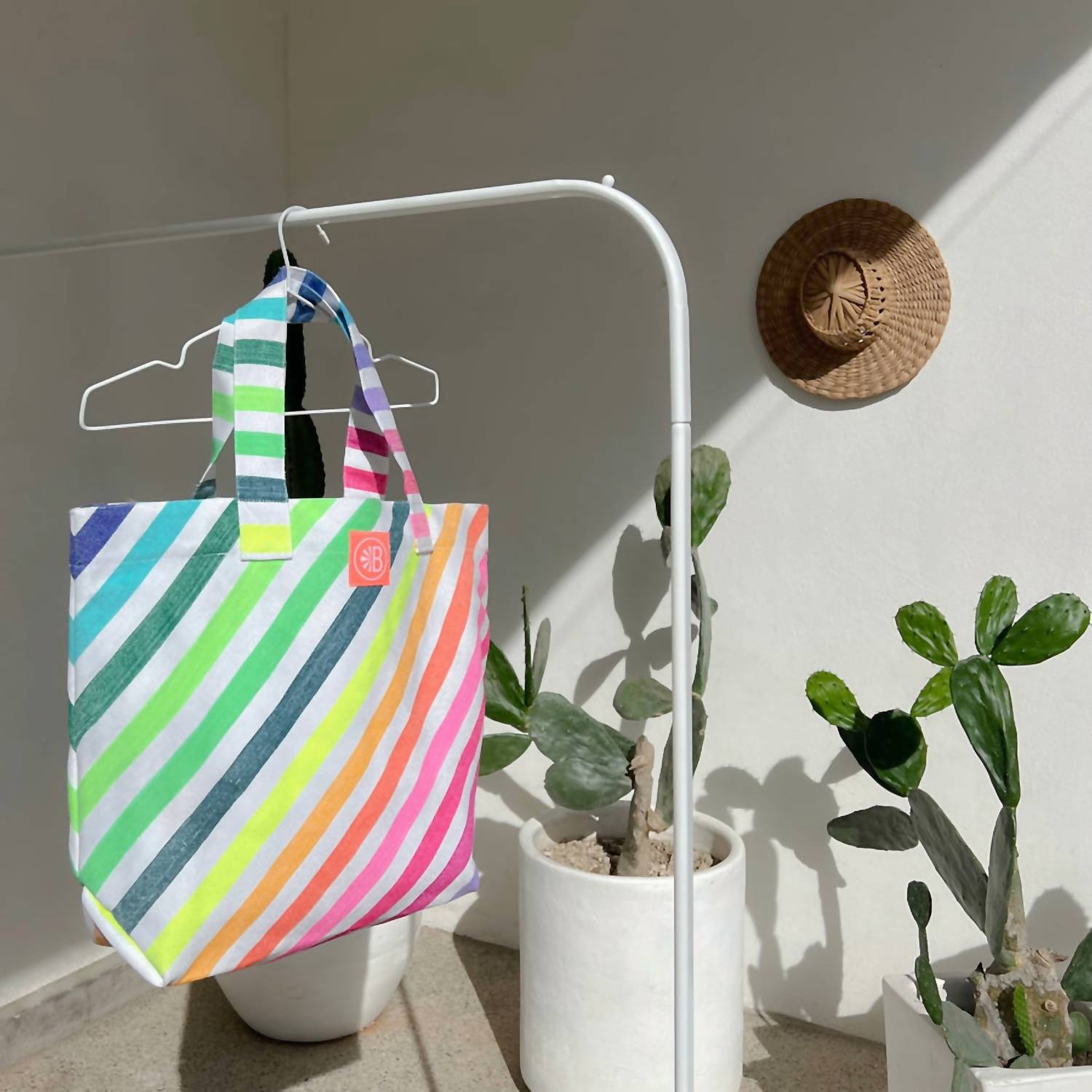 Las Bayadas - Women's Noah Classic Beach Tote Bag