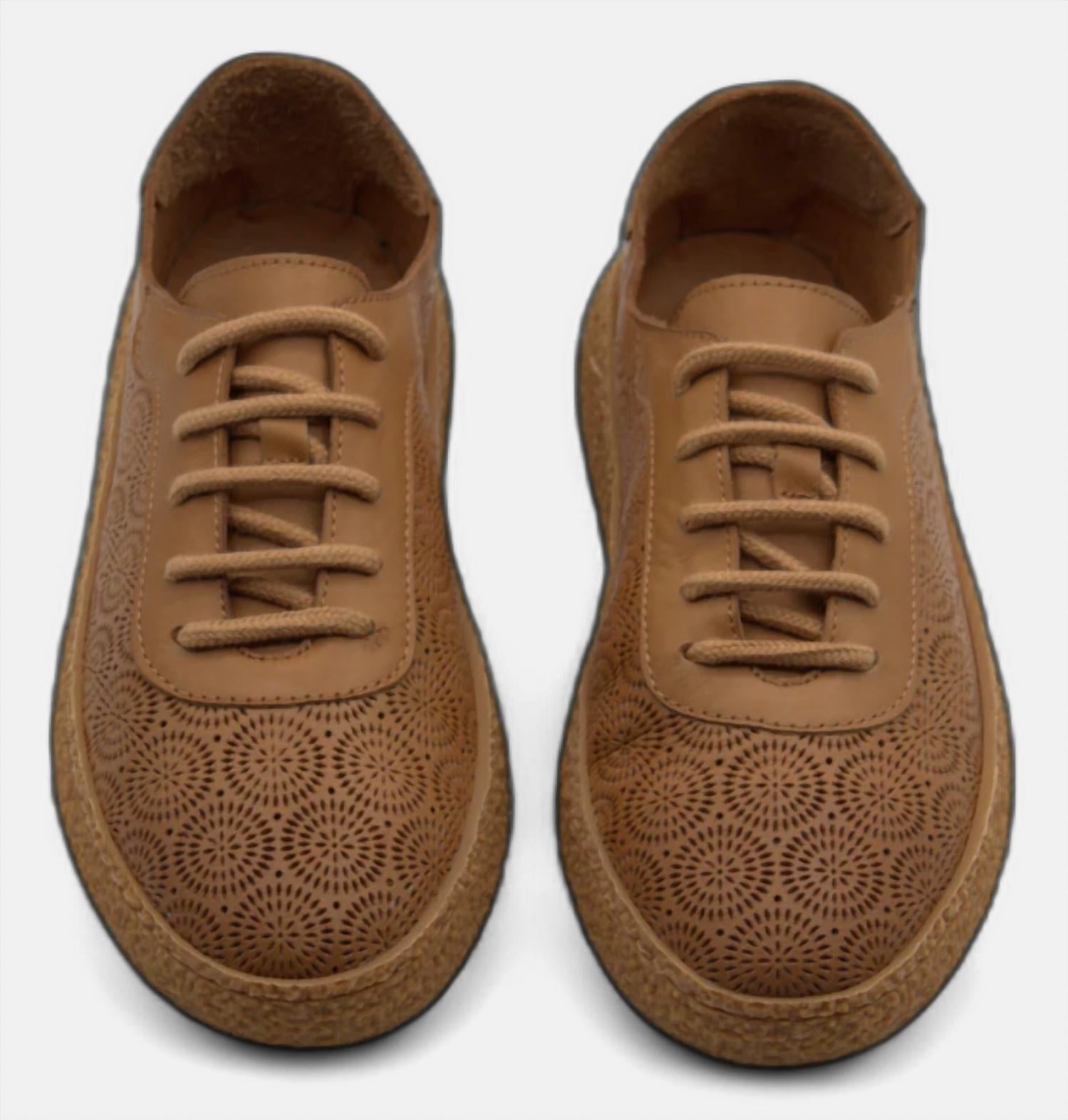 Lusso Beni - Women's Colette Sneaker