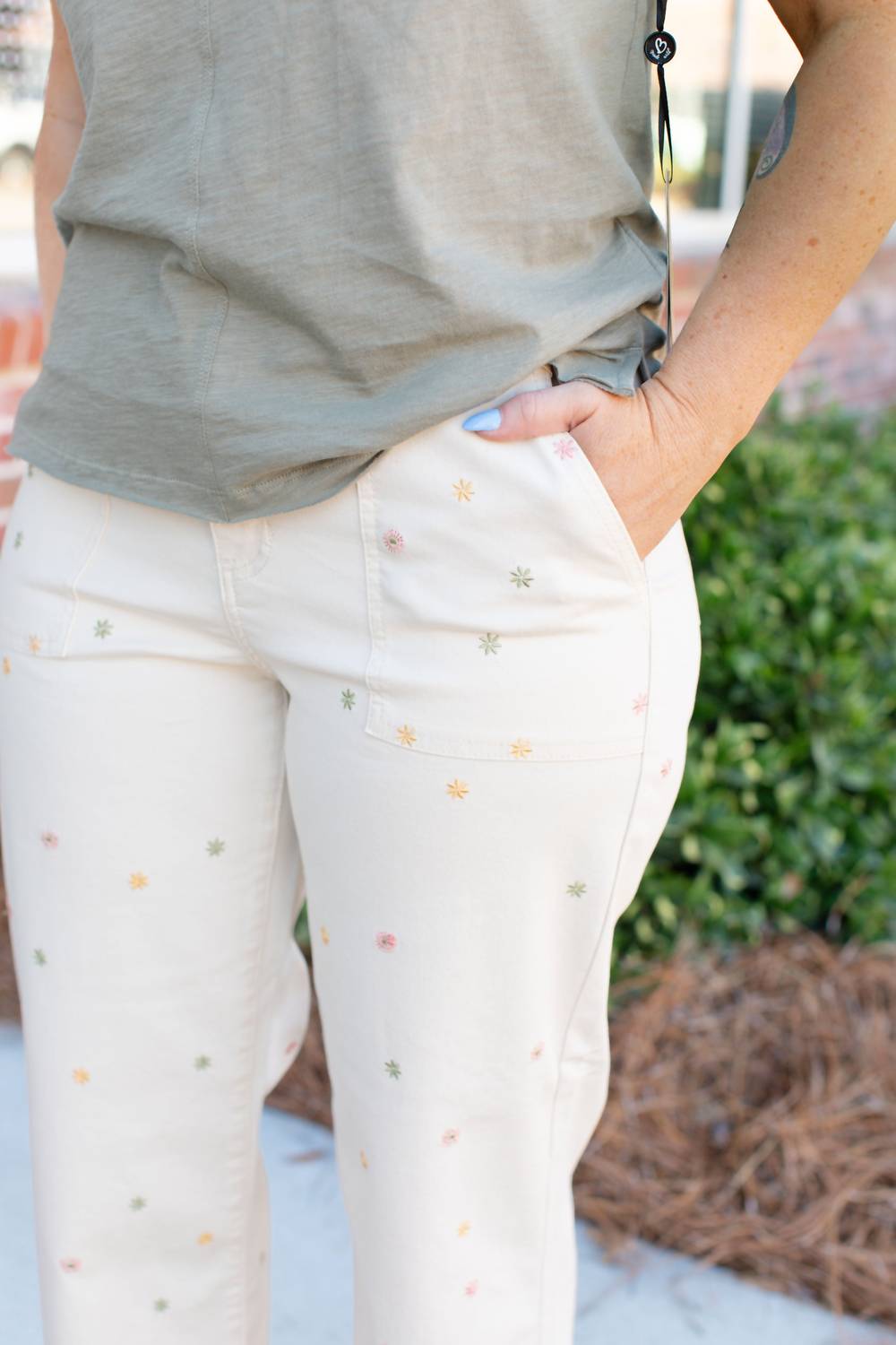 Charlie B - Women's Embroidered Denim Pant