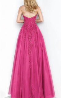 Jovani - Embroidered Sweetheart Neckline Dress
