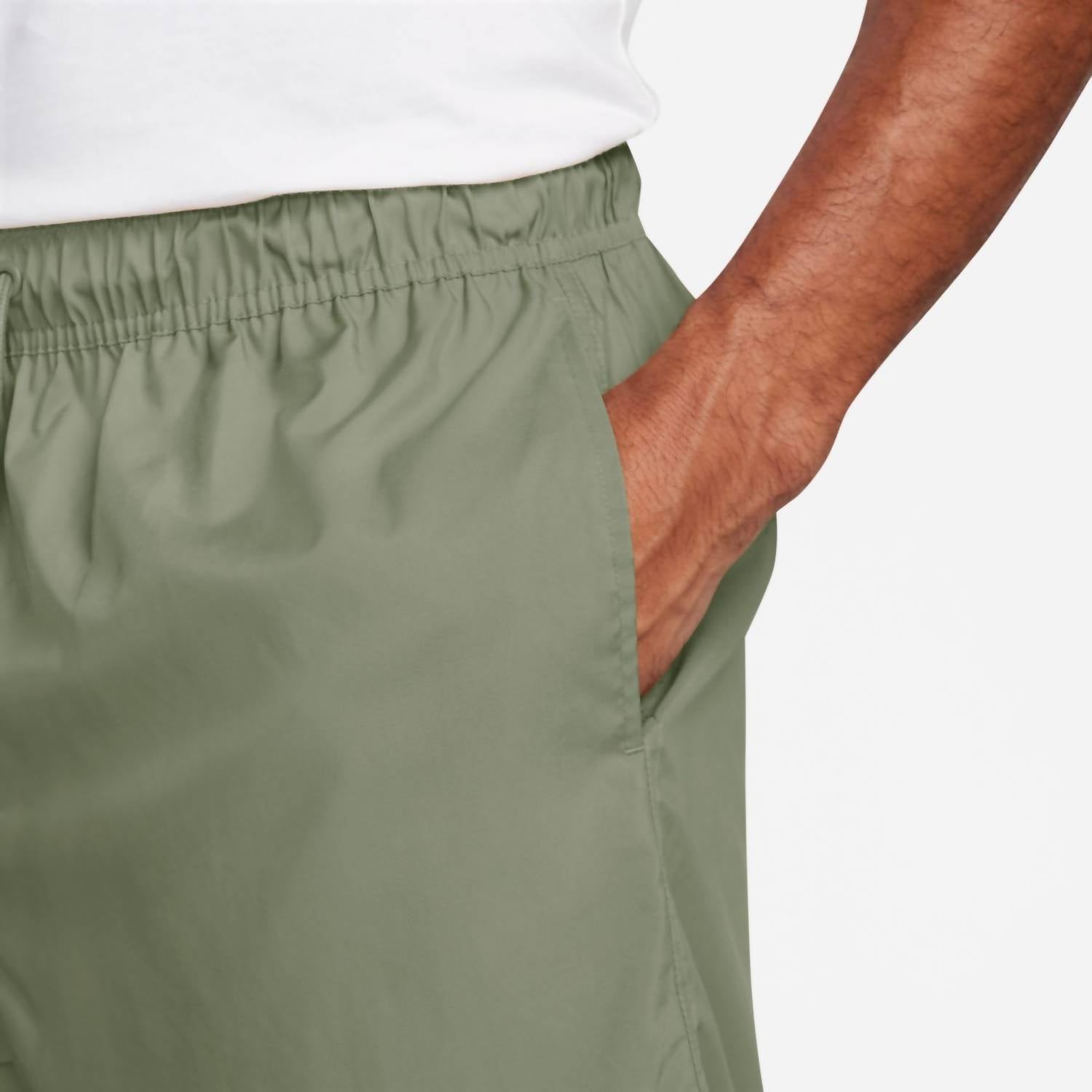 Nike - Club Woven Flow Shorts