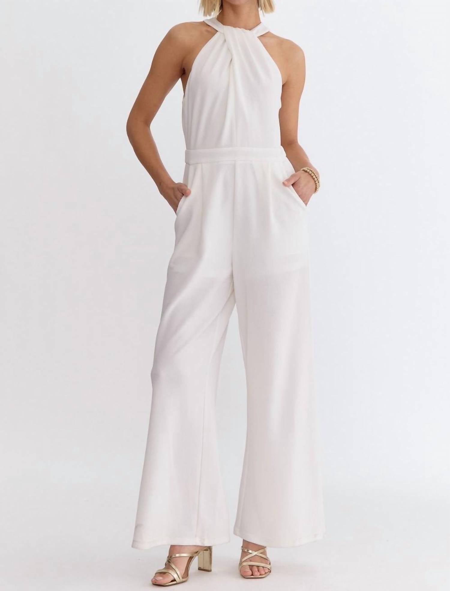 Entrousa Solid Sleeveless Halter Neck Jumpsuit in white - women's pants