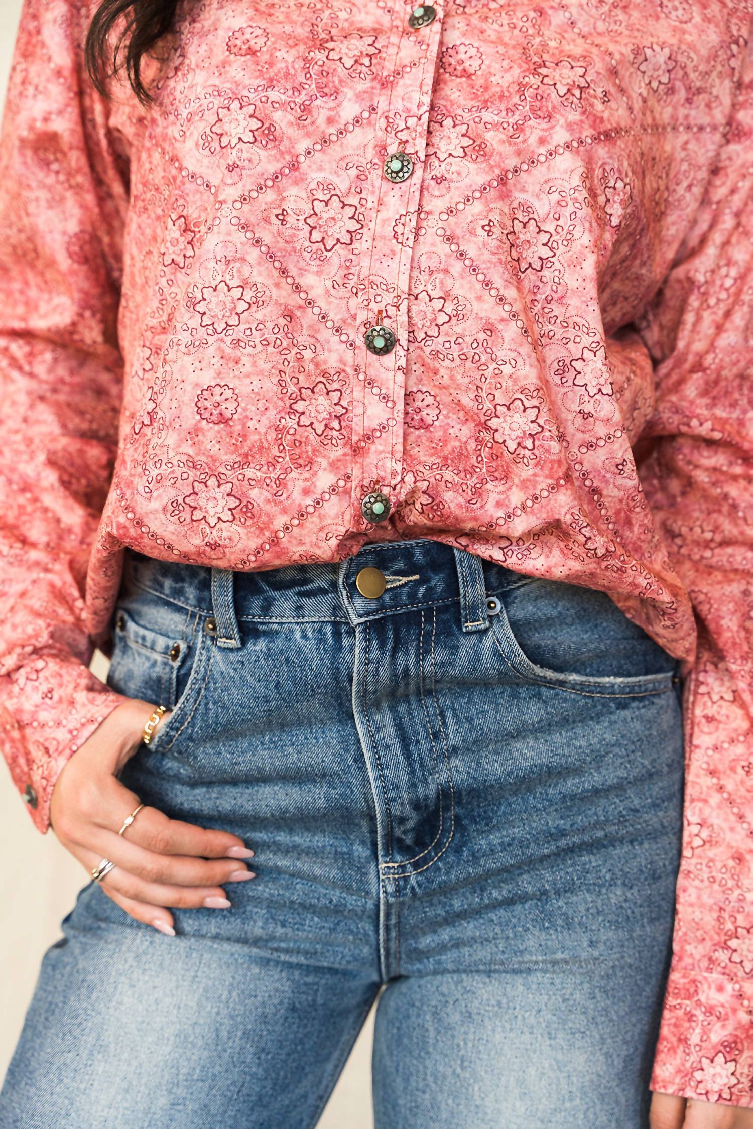 Madison Creek Outfitters - Claire Printed Button Down Shirt