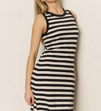 Sanctuary - Contrast Trim Maxi Dress