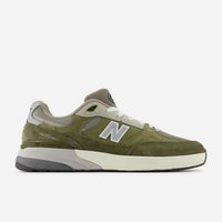 New Balance Men's Numeric Andrew Reynolds 933 Shoes in green green - men's sneaker