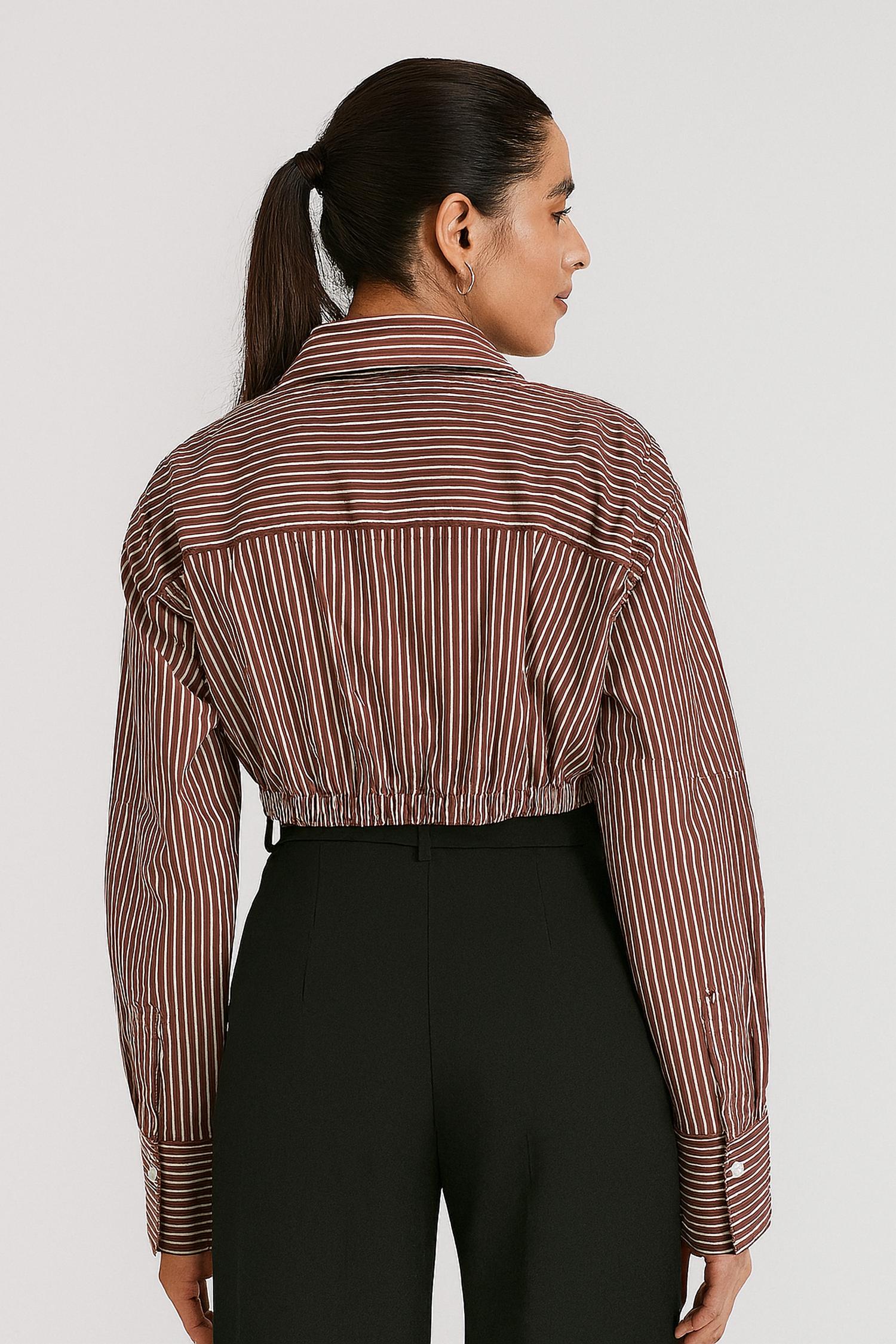 Ivy Coast - Augusta Cropped Button Down Top