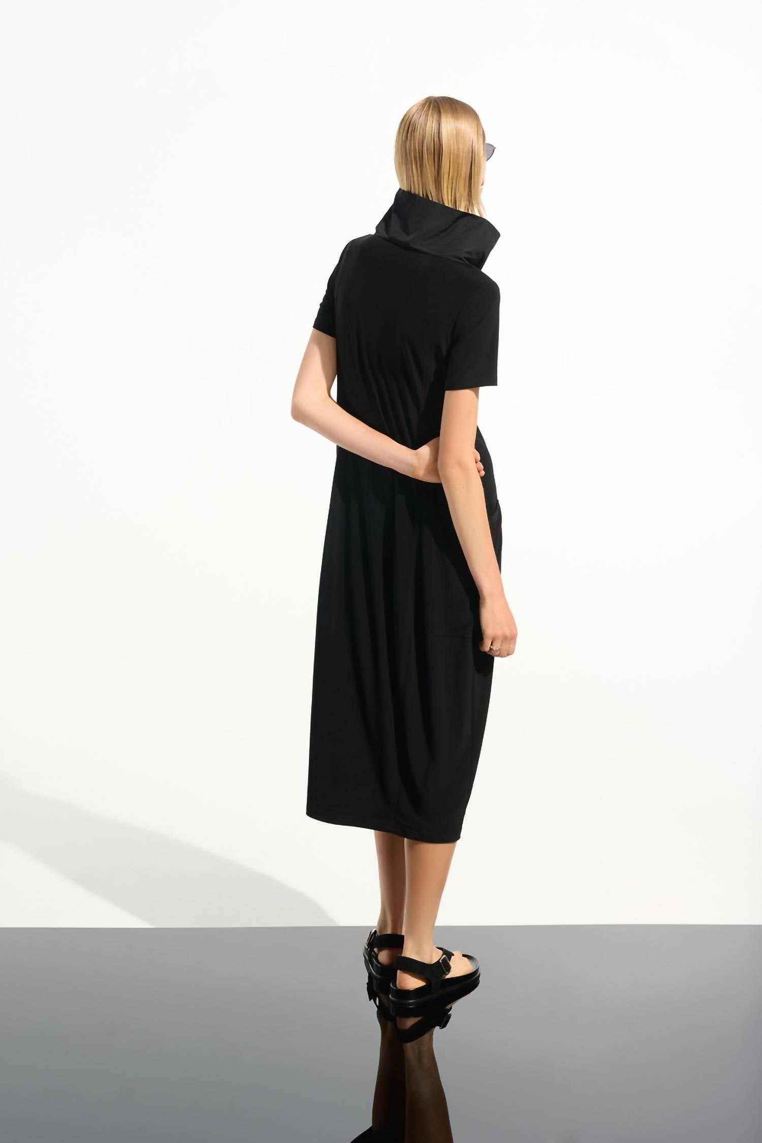 Joseph Ribkoff - Casual Midi Shift Dress