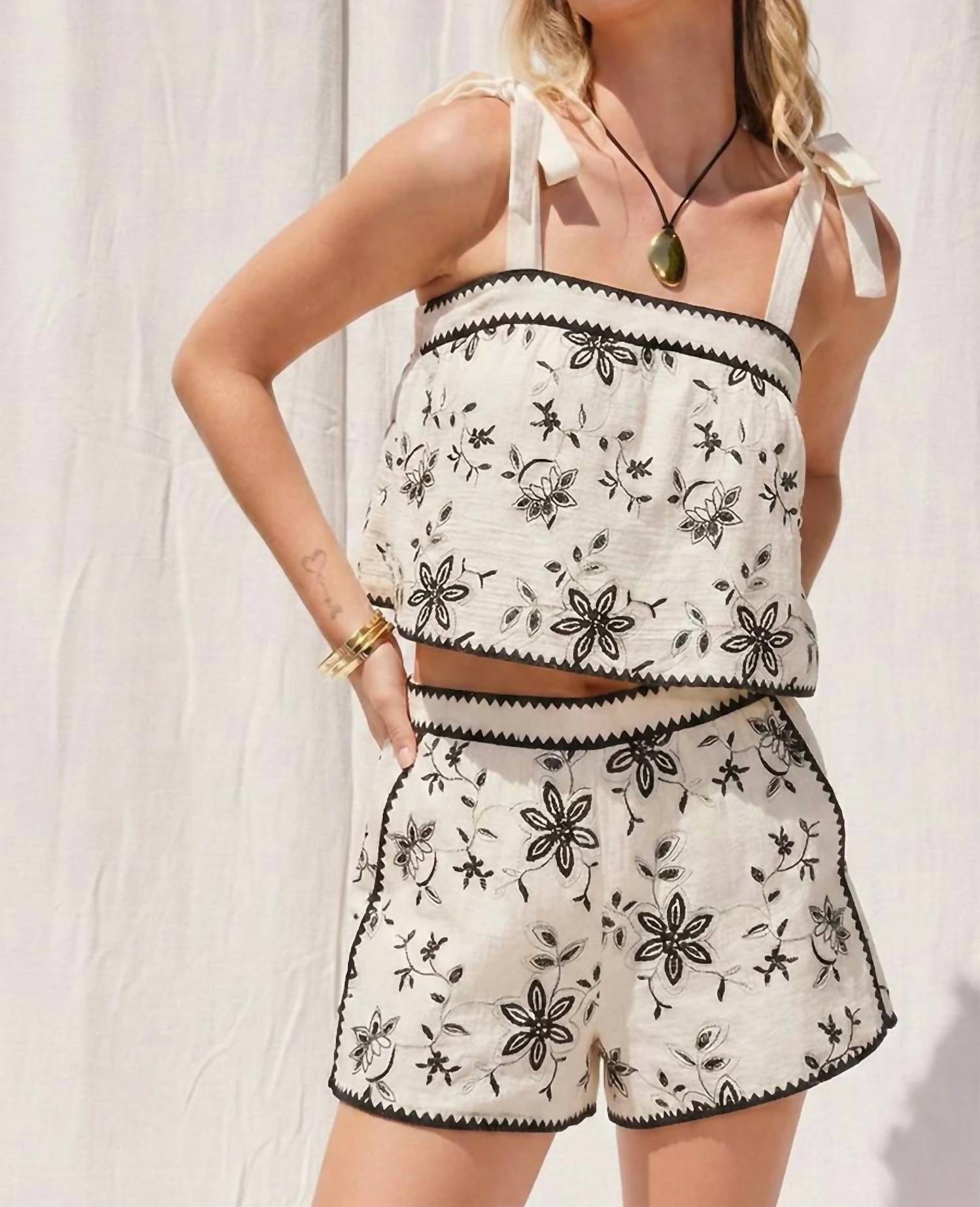 Illa Illa - Riley Embroidered Tie Strap Tank Top