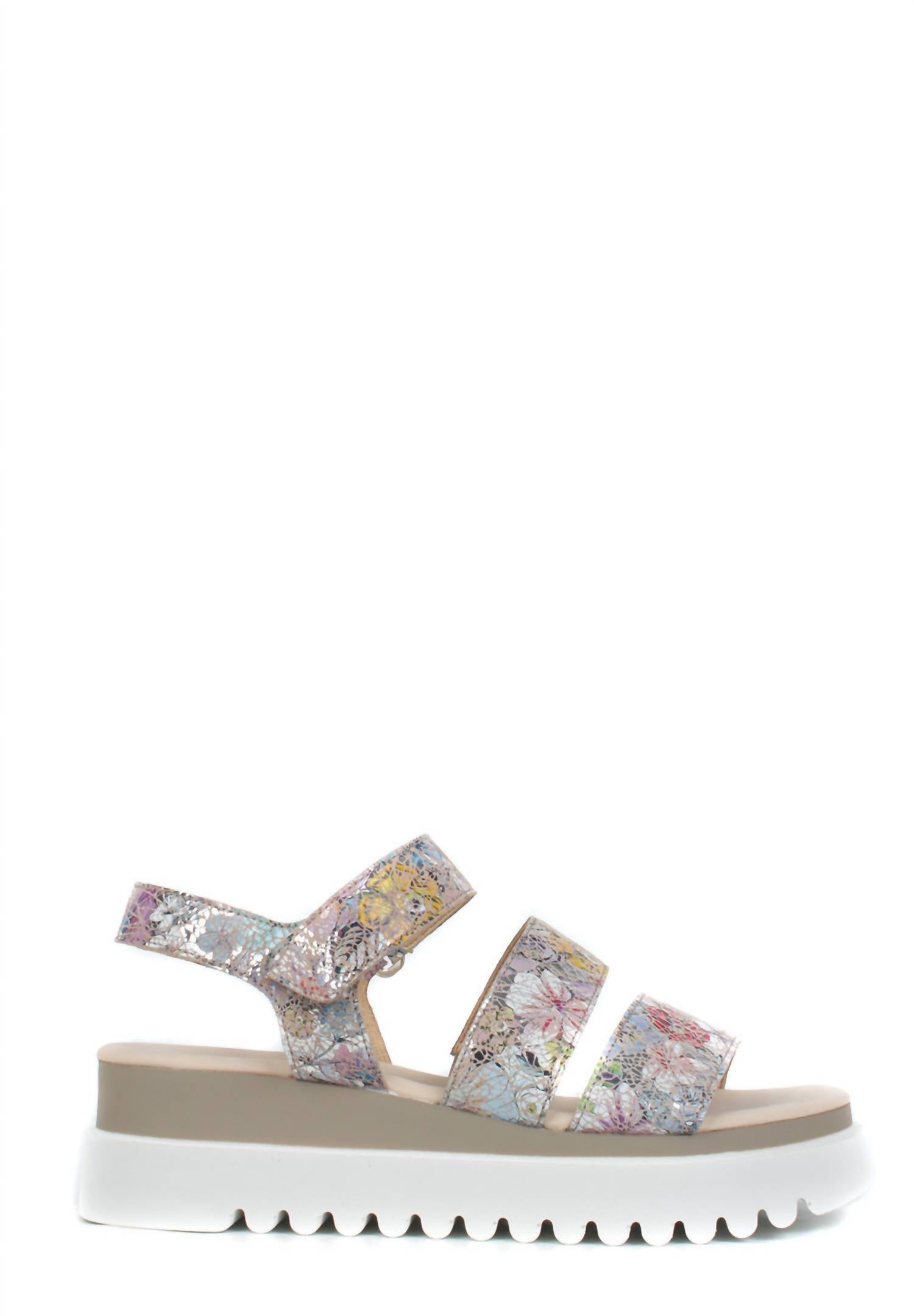 GABOR Women's Leather Platform Sandal in flower print suede - women's sandal - detail view