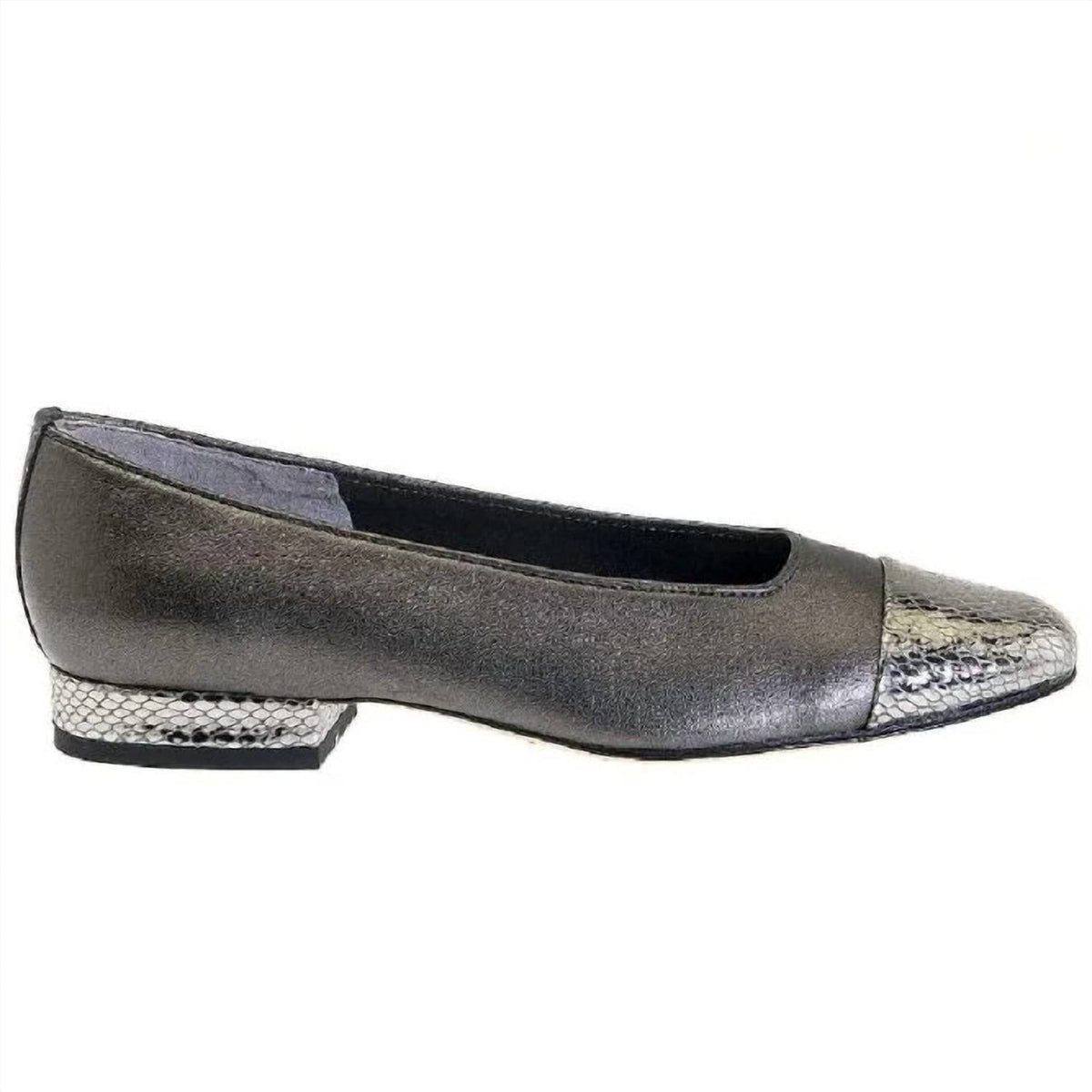 Vaneli - Women's Fc-313 Leather Flats