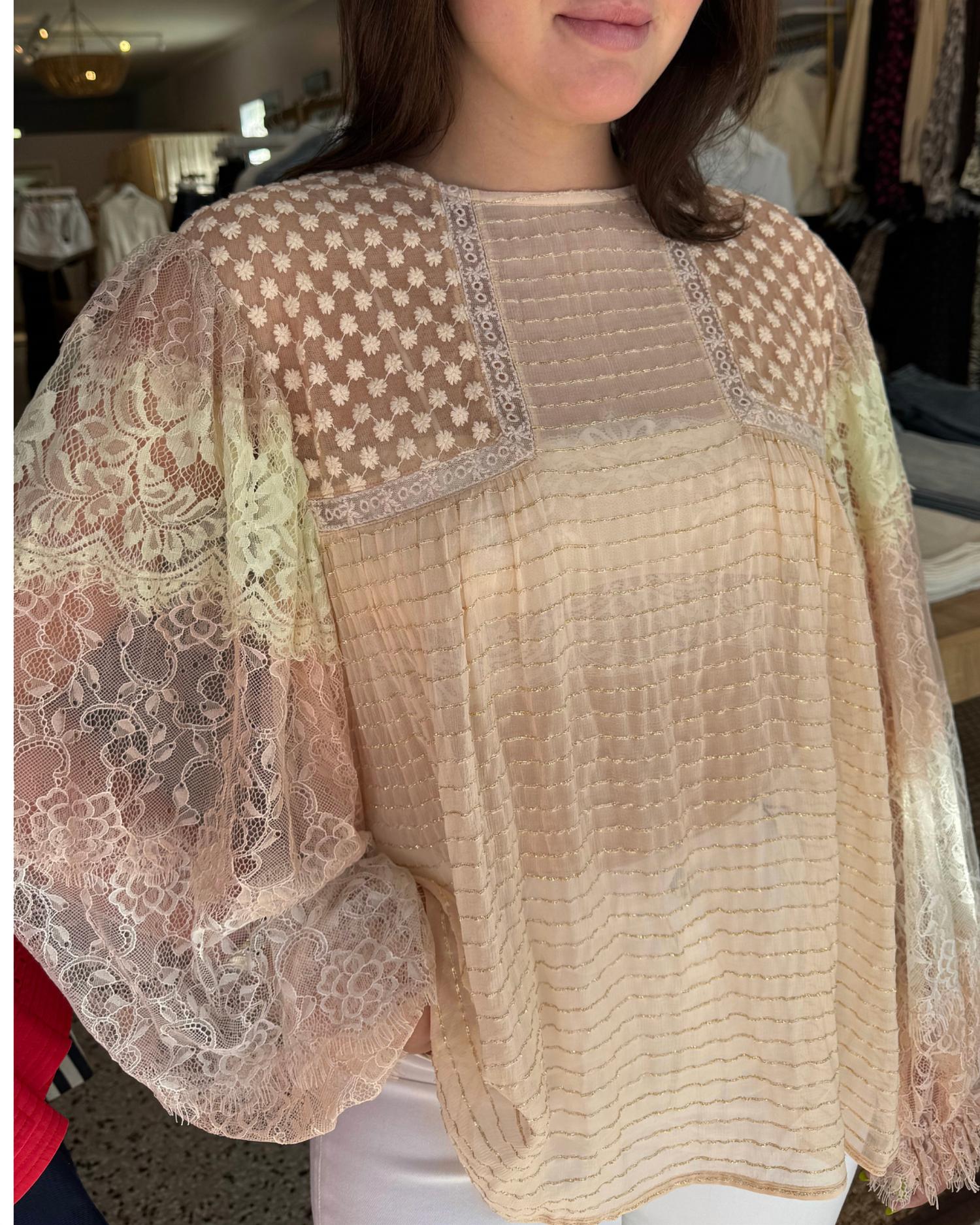 -Bl^Nk- - Esteena Sheer Top