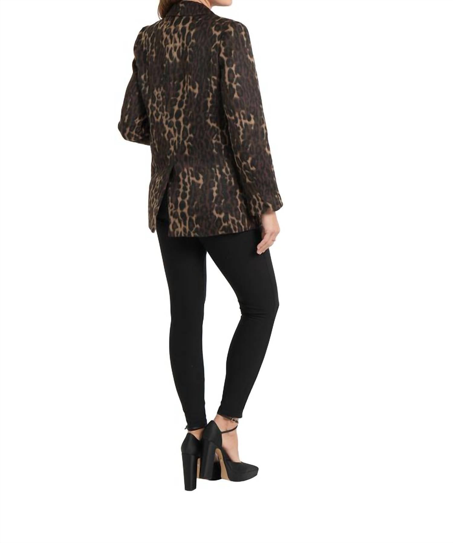 LOVE TOKEN 2 Button Animal Print Blazer in leopard - women's jacket - detail view