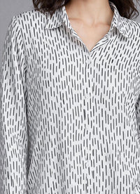 Apny - Collar Button Up Top