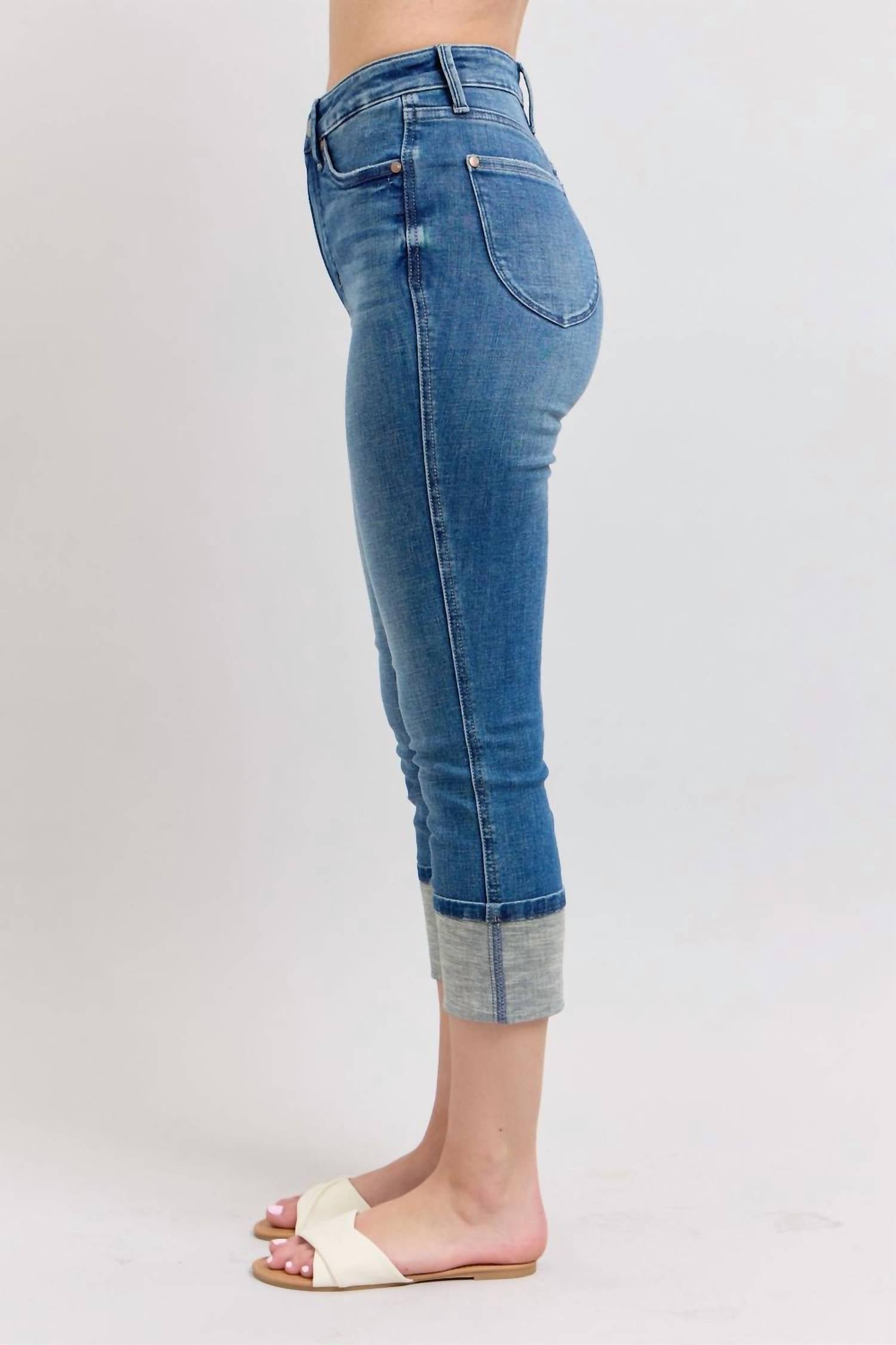 Judy Blue - Tummy Control Back Shield Pockets & Cuff Capri Denim Jeans