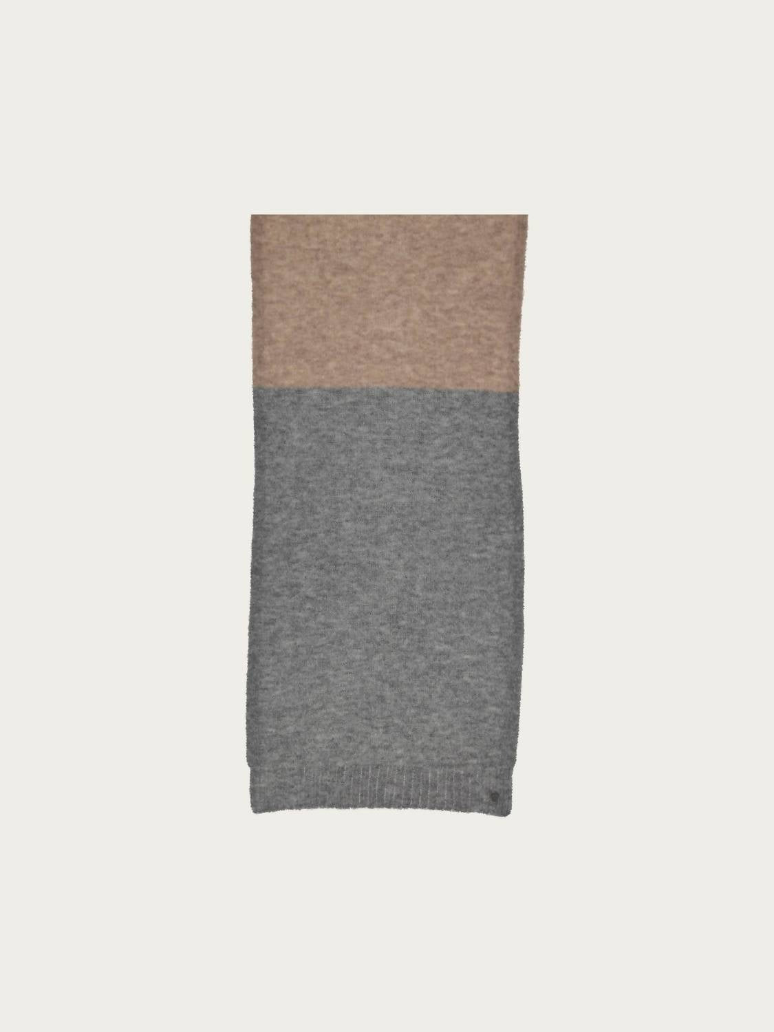 V. Fraas - Knitted Scarf With Block Stripes