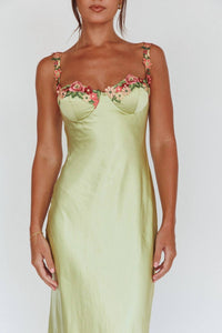One And Only Collective - Amara Flower Detailed Maxi Dress
