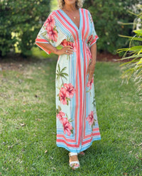America & Beyond - Short Sleeves Midi Dress