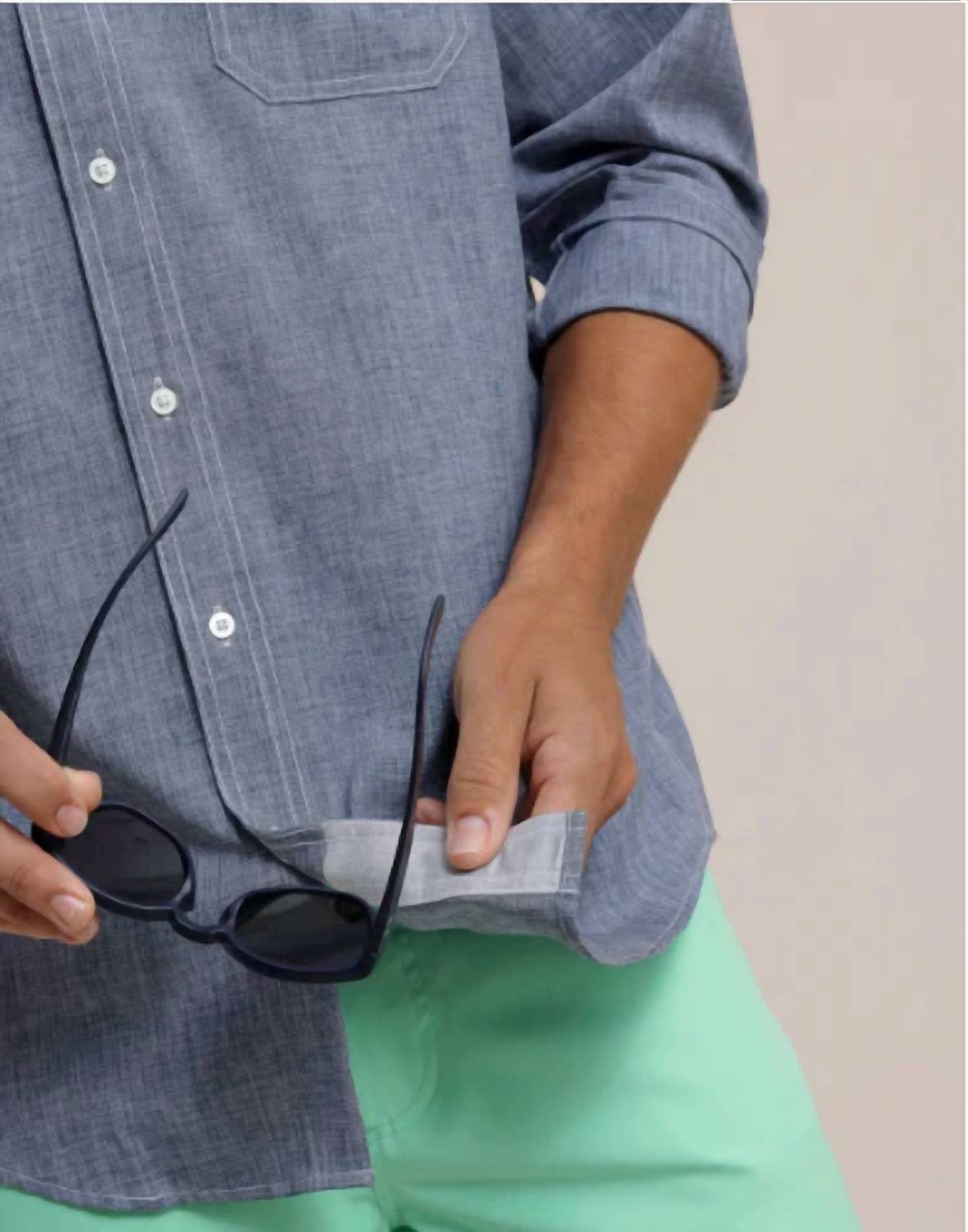 SOUTHERN TIDE Dock Button Down Shirt in seven seas blue - men's shirt - detail view