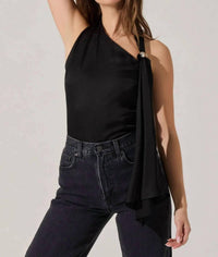 Astr - Alyx Sleeveless Top