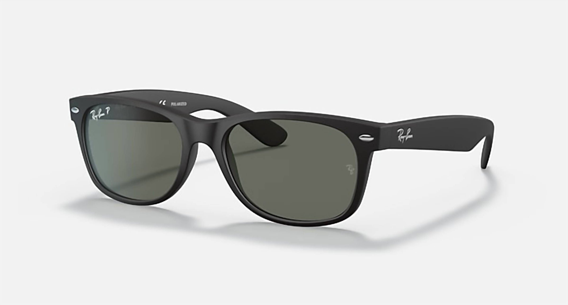 Ray Ban - New Wayfarer Classic Medium Polarized Sunglasses Rb2132 622/58