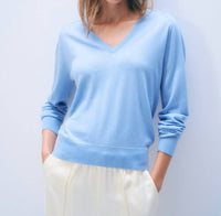 White + Warren - Superfine Merino Wool V Neck Sweater