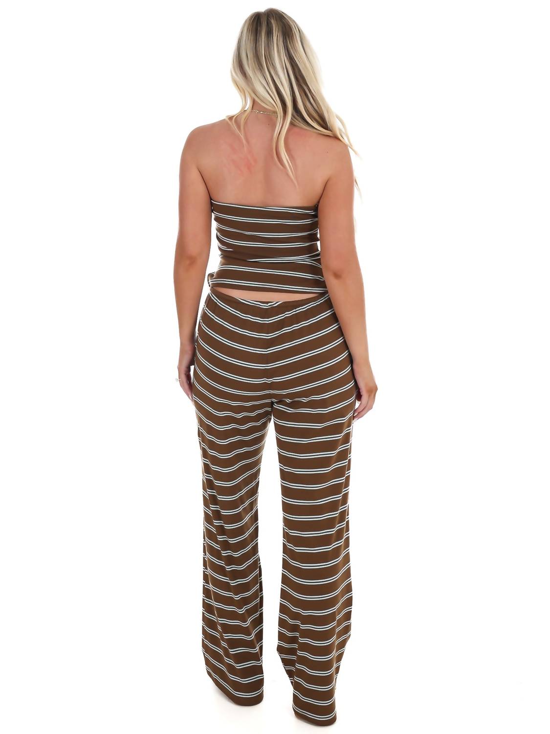 Le Lis - Along The Lines Stripe Two Piece Set