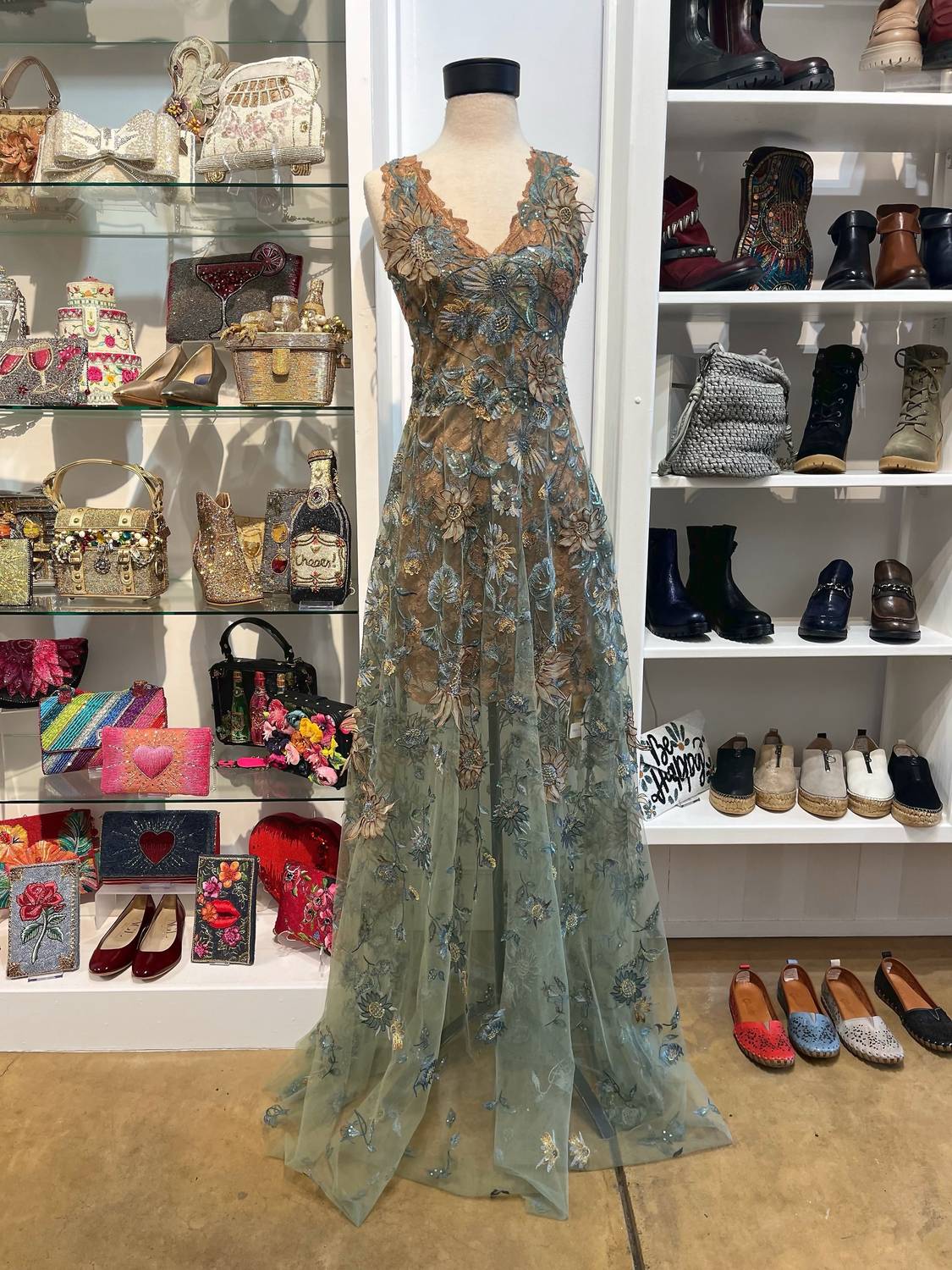 Olvi’S - RUSTIC GOWN