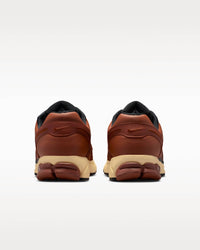 Nike - Men's Zoom Vomero 5 Pony Leather Sneakers