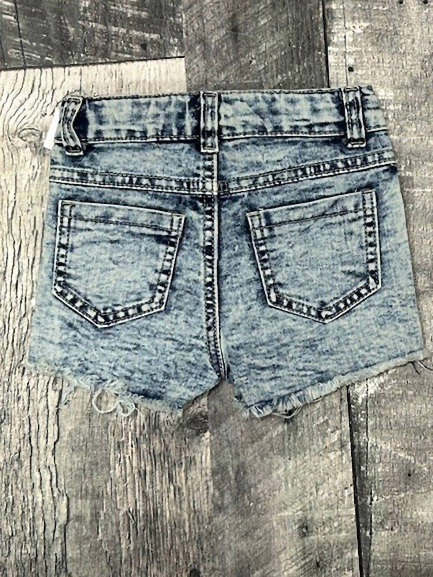 BRATTI MATI Girls Toddler Highland Cow Patch Shorts in blue - kids' shorts - detail view