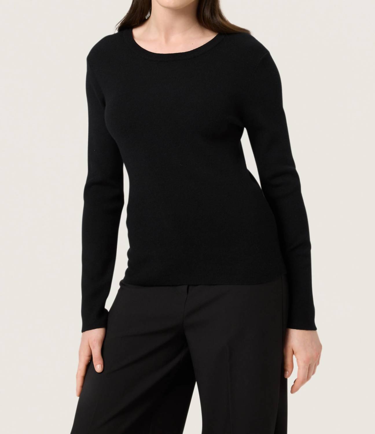 Soaked In Luxury - Sina Round Neck Slim Fit Pullover