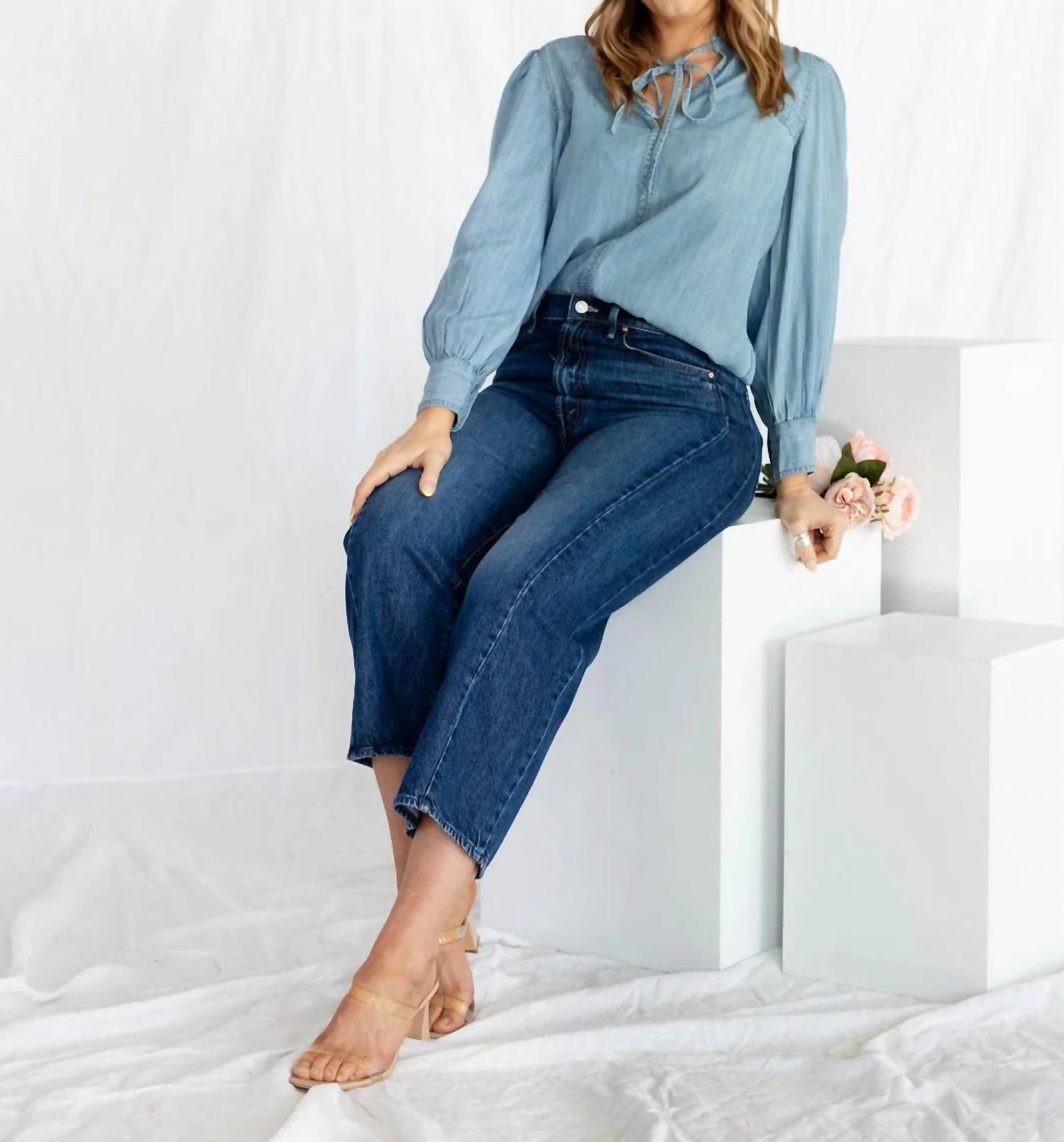 Elan - Long Sleeves V Neck Top