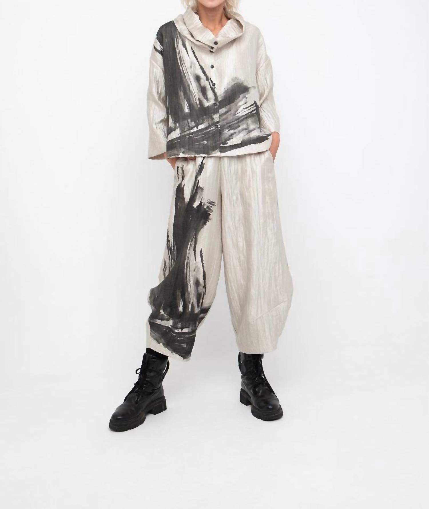 Ozai N Ku - Lantern Pants With Blush Stroke Print