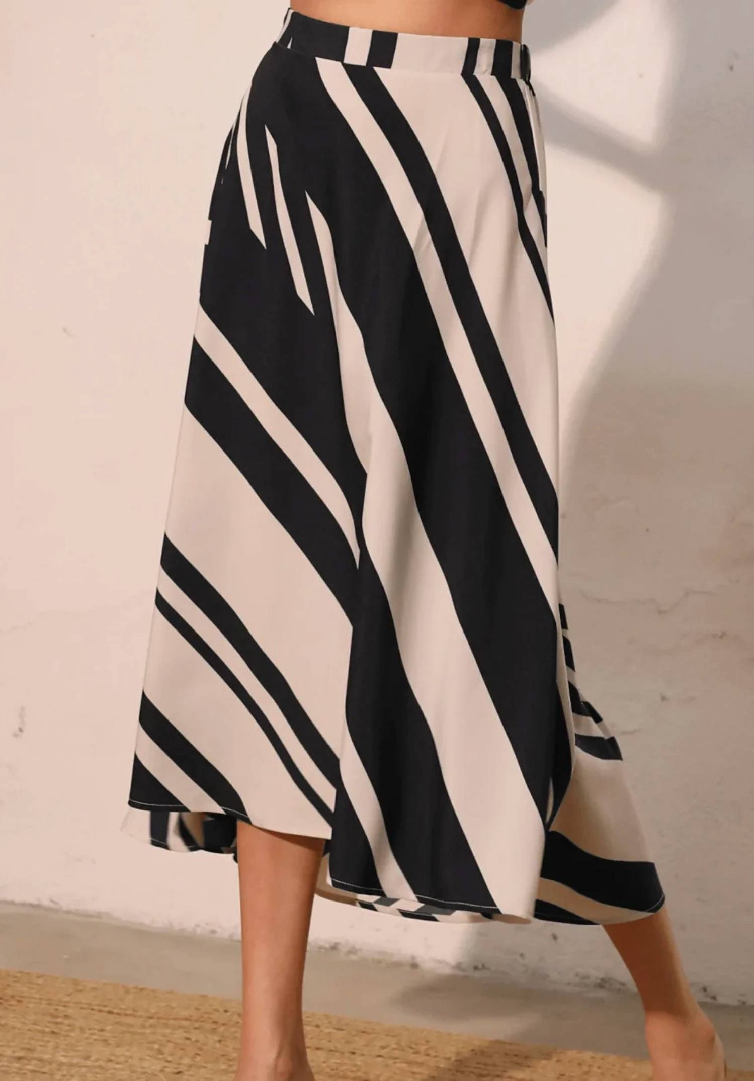 Kld. Signature - Striped Swing Midi Skirt