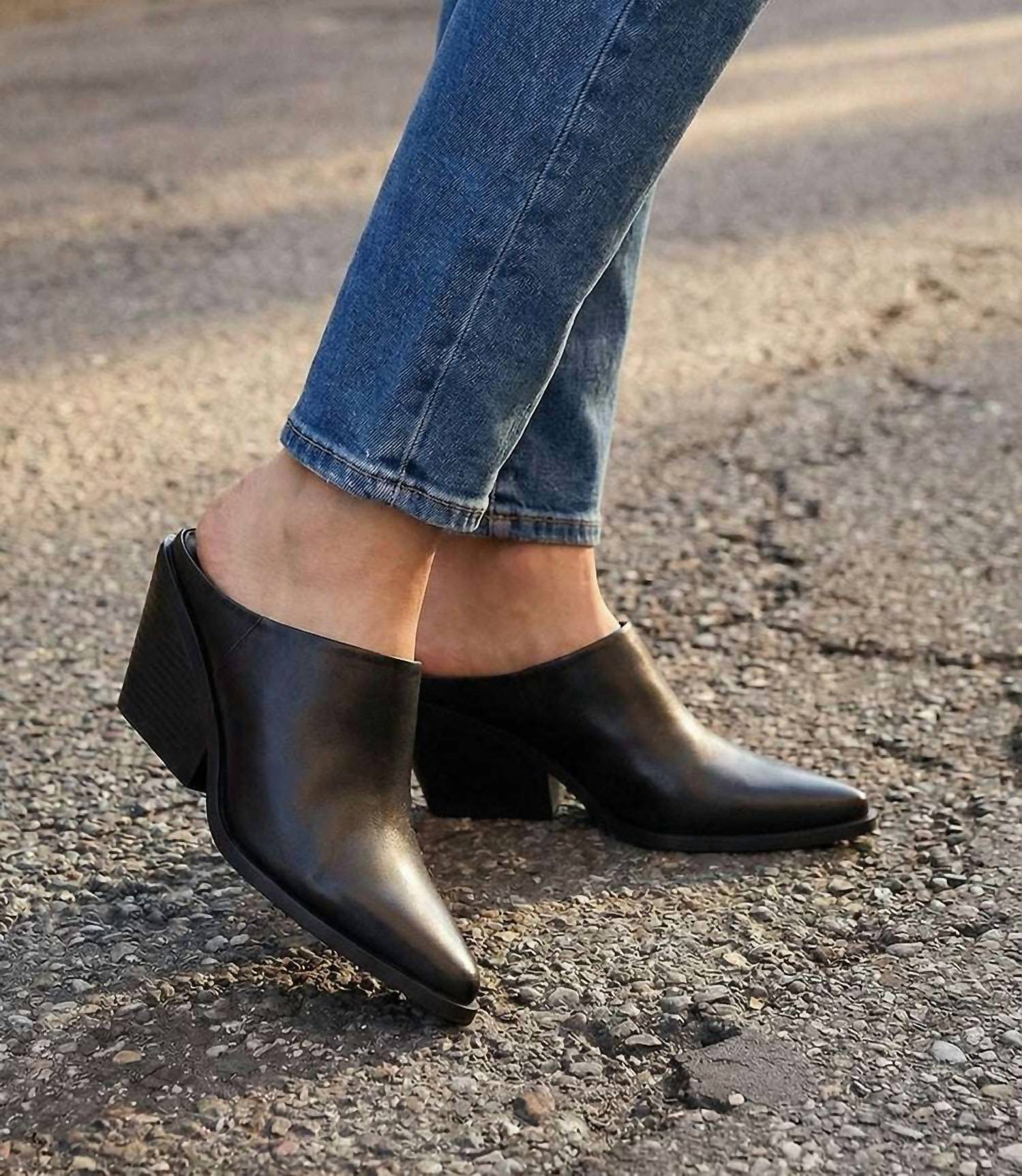 Seychelles - Women's Morning Joe Mule Boots
