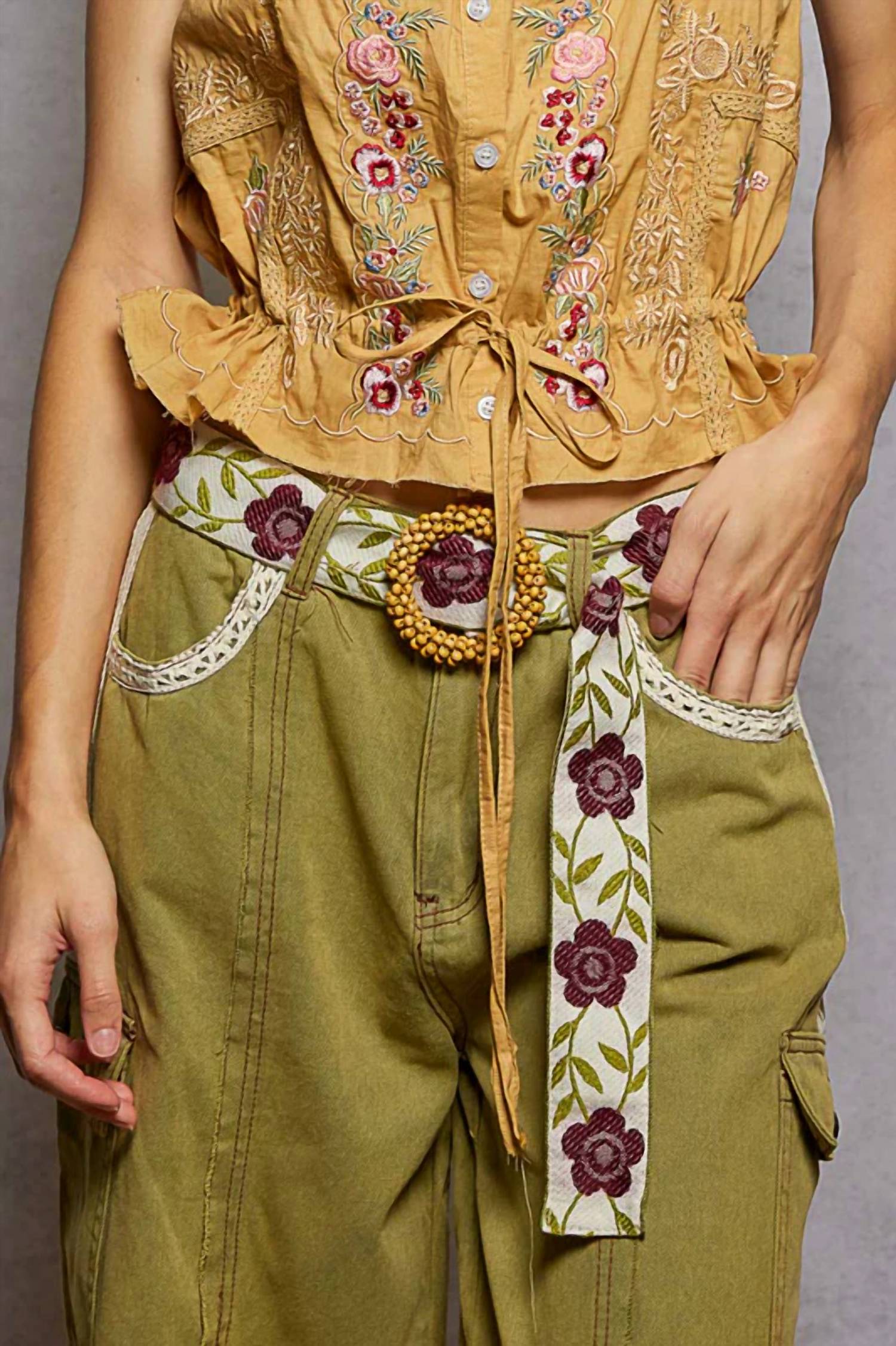 Pol - Women's Floral Embroidered Belt