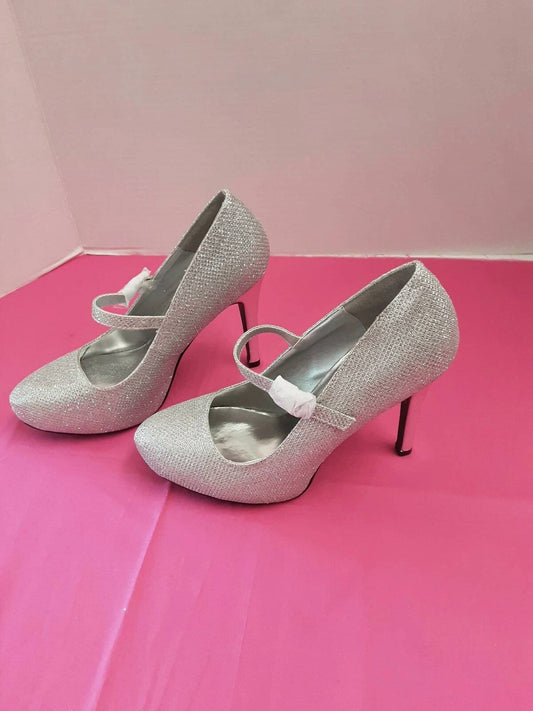 Qupid - Women's Glittery Platform Shoes With Buckle Strap