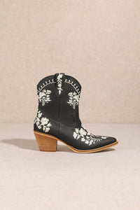 Miracle Miles - Women's Caroline Embroidered Booties