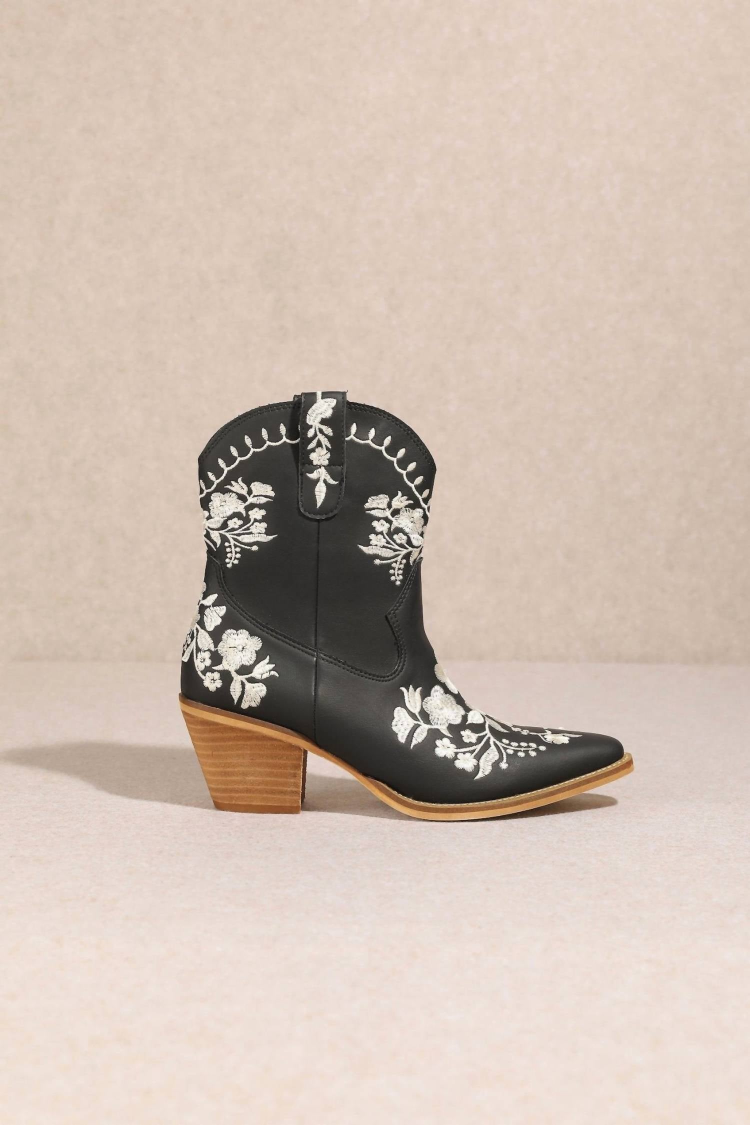 Miracle Miles - Women's Caroline Embroidered Booties