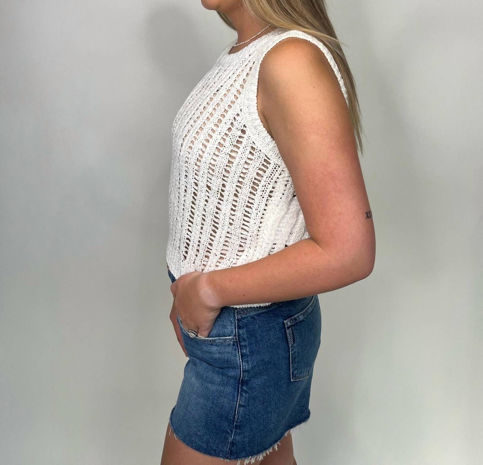 Bella Dahl - Crew Neck Vest