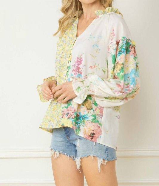 Entro - Floral Contrast Print V-Neck Blouse