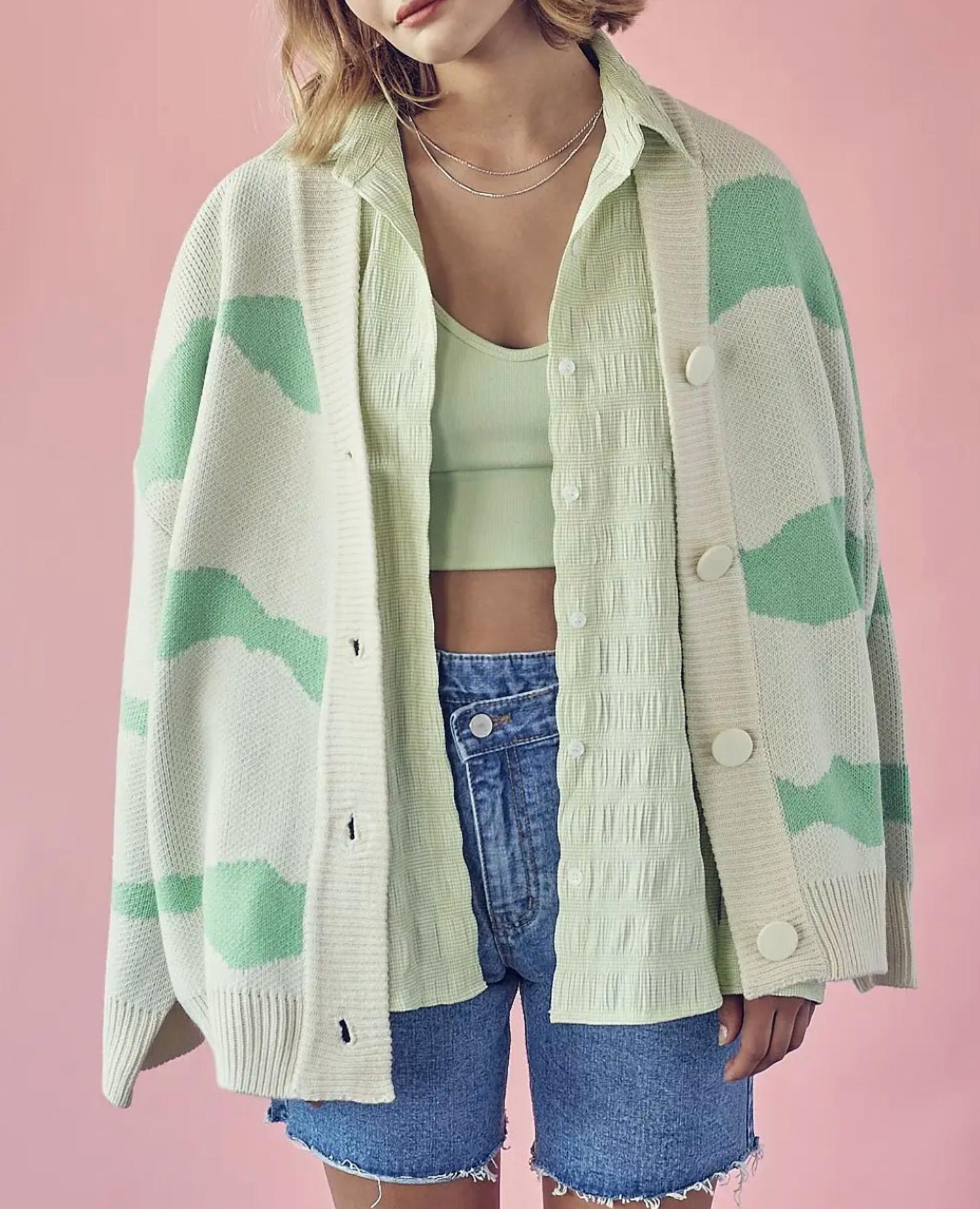 TWO-TONE WAVY STRIPE KNIT CARDIGAN