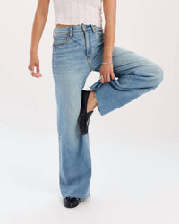 DAZE Far Out High Rise Wide Leg Jeans in fools gold - women's pants - view 4