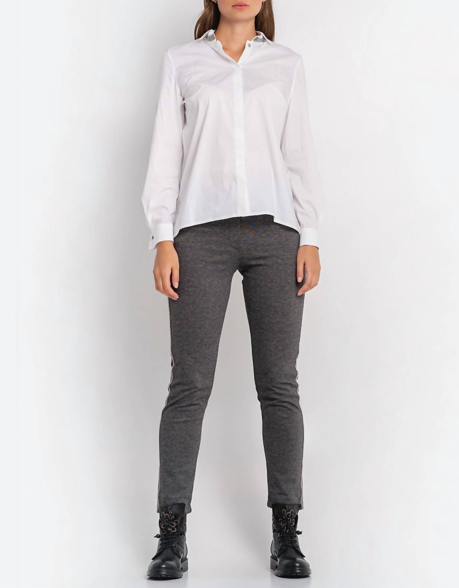JEAN WITH SIDE STRIPE