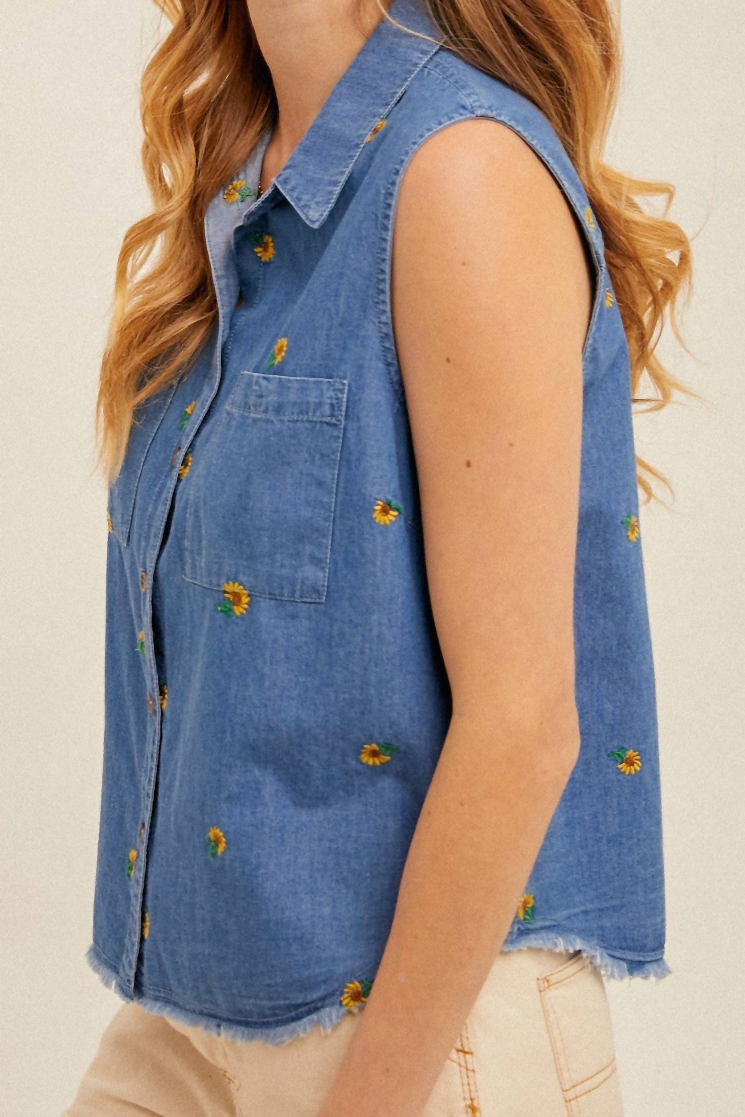 Hem & Thread - Flower Embroidered Shirt